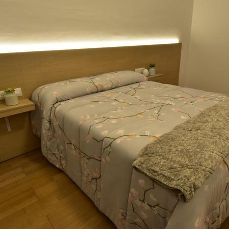 Apartament Gredera Olot Bagian luar foto